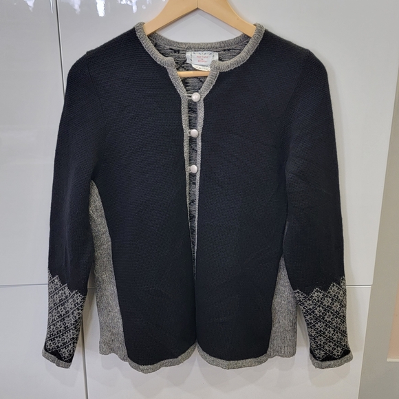 Handmade In Estonia 100% Wool Fair Isle Knit Cardigan Scandinavian Black Size S - Picture 3 of 17